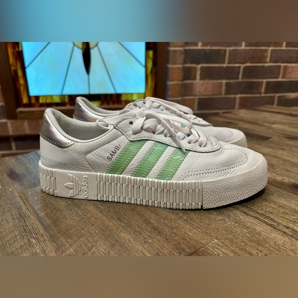 adidas Shoes - Ladies Adidas Swarovski Sambarose - size 8